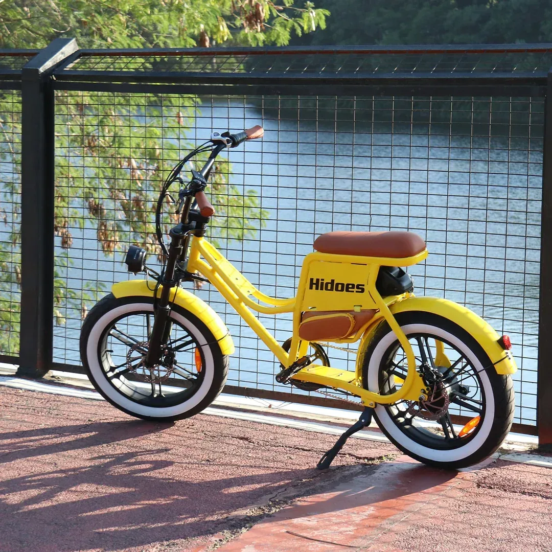Hidoes_C8_yellow_electric_bike_for_woman_real_shot_images_4_-min