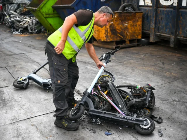 Auto Draft – Shop Electric Scooters & Bikes | UK Fast Delivery | Alpha Scootz
